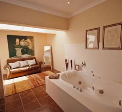 фото отеля Schulphoek Seafront Guesthouse Hermanus