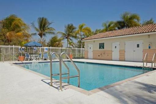 фото отеля Extended Stay Palm Springs