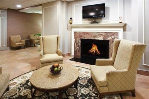 фото отеля Holiday Inn Charlottesville - University Area