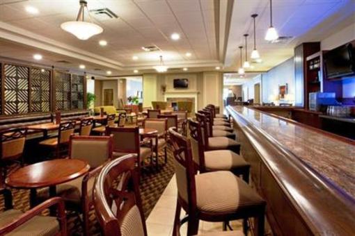 фото отеля Holiday Inn Charlottesville - University Area