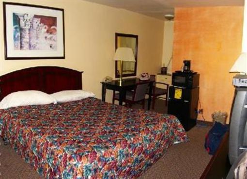 фото отеля Hollywood Downtowner Inn