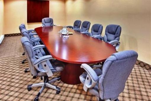 фото отеля Holiday Inn Express Hotel & Suites Newmarket