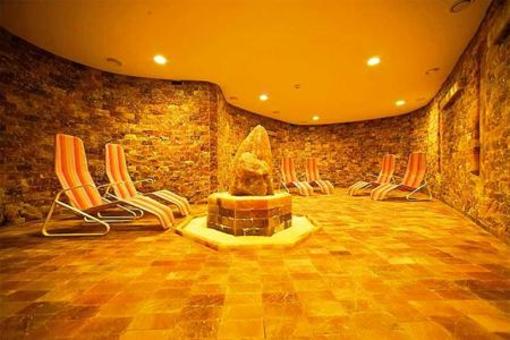 фото отеля Thermenhotel Stoiser Loipersdorf bei Furstenfeld