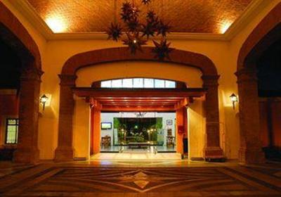 фото отеля Mision Hotel Colima