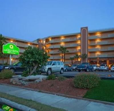 фото отеля La Quinta Inns and Suites Cocoa Beach Oceanfront