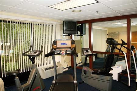 фото отеля Hampton Inn Baltimore Overlea