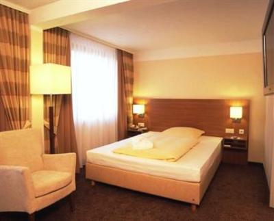 фото отеля BEST WESTERN Donner's Hotel