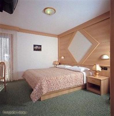 фото отеля Hotel Latemar Spitze