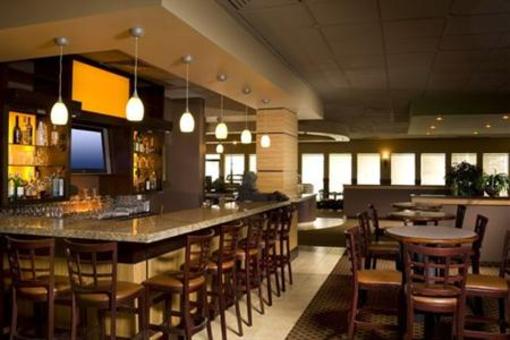 фото отеля Holiday Inn Calgary-Macleod Trail South