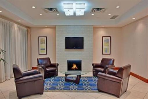 фото отеля Holiday Inn Calgary-Macleod Trail South