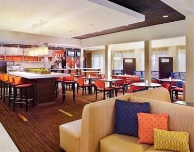 фото отеля Courtyard Fresno