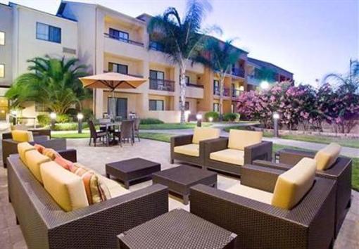 фото отеля Courtyard Fresno