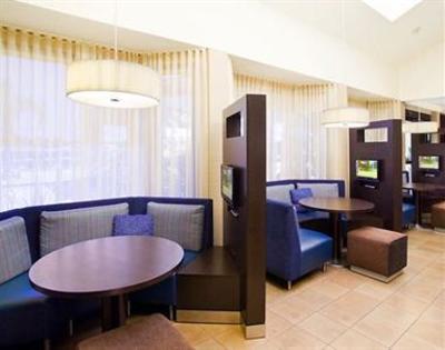 фото отеля Courtyard Fresno