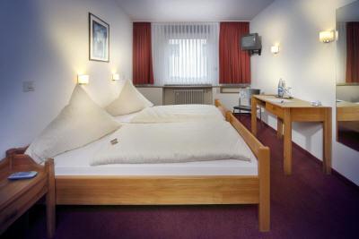 фото отеля Central Hotel Wurzburg