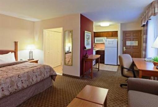 фото отеля Staybridge Suites Chantilly - Dulles Airport