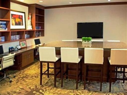 фото отеля Staybridge Suites Chantilly - Dulles Airport