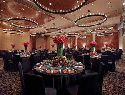 фото отеля Hyatt Regency Hong Kong Tsim Sha Tsui