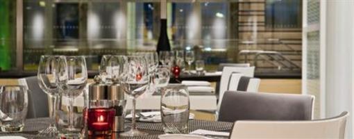 фото отеля Radisson Blu Waterfront Hotel