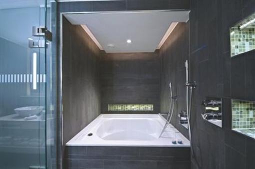 фото отеля Radisson Blu Waterfront Hotel