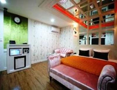 фото отеля Time Motel Gyeongju