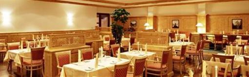фото отеля Parkhotel Neustadt
