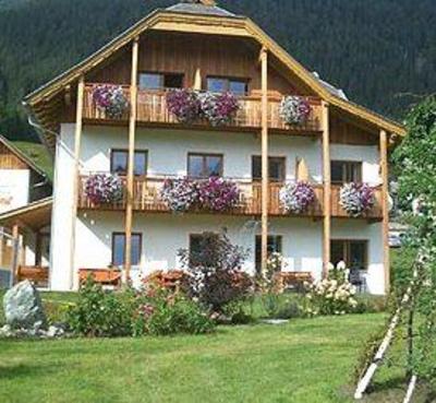 фото отеля Gastehaus und Reiterhof Nemast