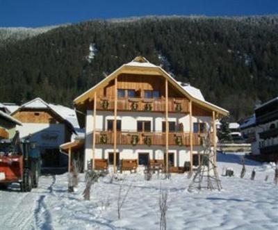 фото отеля Gastehaus und Reiterhof Nemast