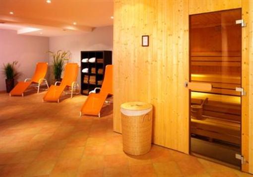 фото отеля Winzerhotel Voehringer