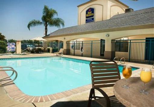 фото отеля BEST WESTERN Exeter Inn and Suites