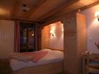 фото отеля Chalet Hotel Fleur des Neiges