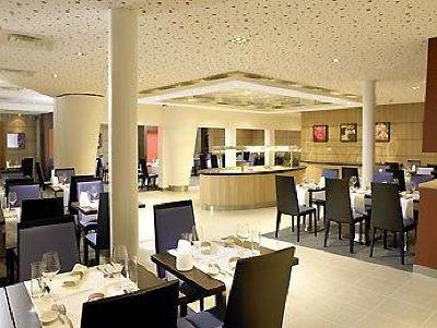 фото отеля Novotel Zurich City-West