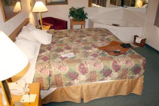 фото отеля AmericInn Lodge & Suites North Branch