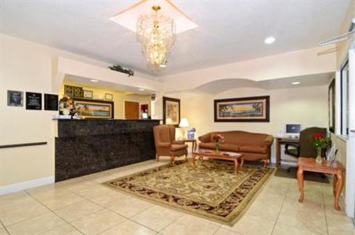 фото отеля BEST WESTERN Edgewater Inn