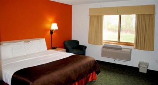 фото отеля AmericInn Ironwood