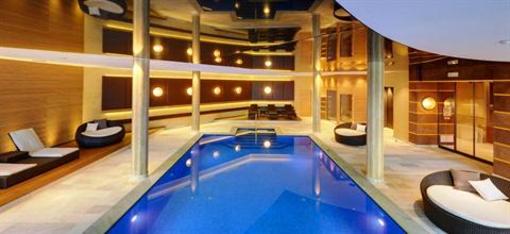 фото отеля Sport & Wellnessresort Quellenhof