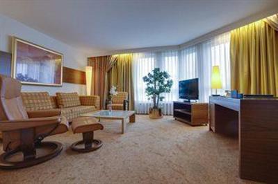 фото отеля Radisson Blu Hotel, Karlsruhe