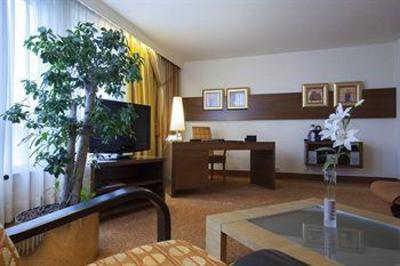 фото отеля Radisson Blu Hotel, Karlsruhe