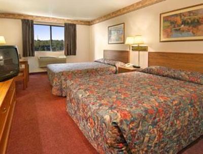 фото отеля Super 8 Akron/Green/Uniontown