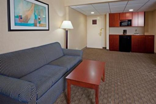 фото отеля Holiday Inn Express Ramsey-Mahwah