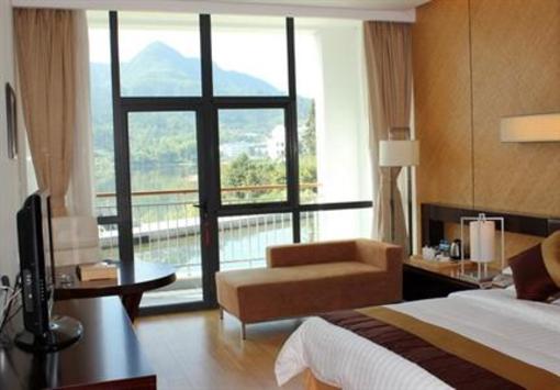 фото отеля Qishu Fairyland Zhongkun lnternational Hotel