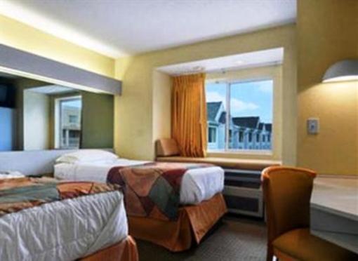 фото отеля Microtel Inn Williamsville Buffalo Airport