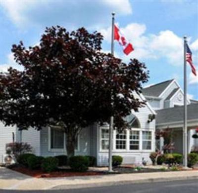 фото отеля Microtel Inn Williamsville Buffalo Airport