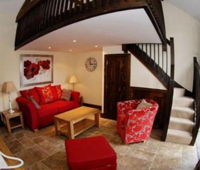 фото отеля The England's Gate and Coach House