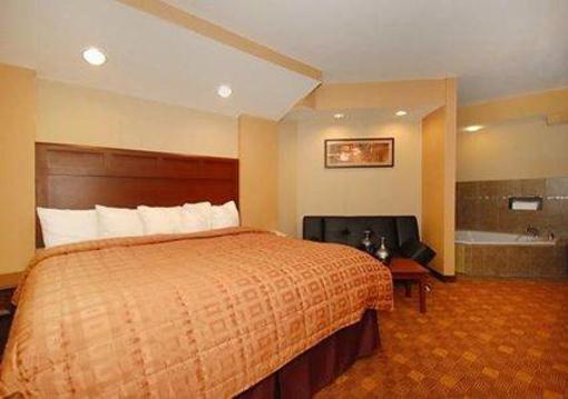 фото отеля Comfort Suites Monaca