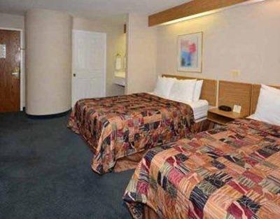 фото отеля Sleep Inn Lake Bluff