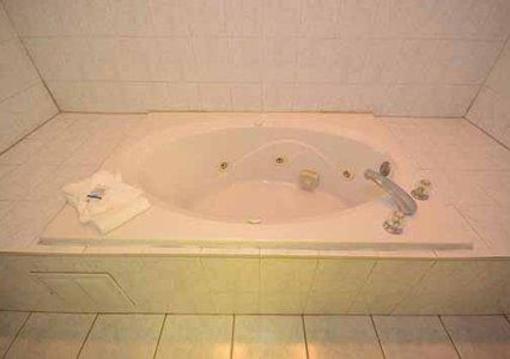 фото отеля Sleep Inn Lake Bluff