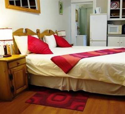 фото отеля Lily Guesthouse Bloemfontein