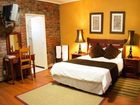 фото отеля Lily Guesthouse Bloemfontein