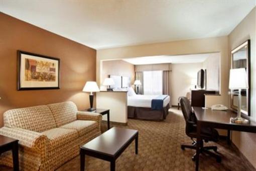 фото отеля Holiday Inn Express Tuscola