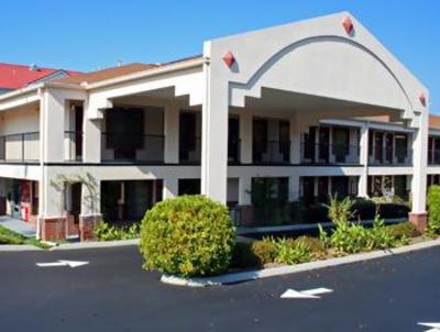 фото отеля Roswell Suites